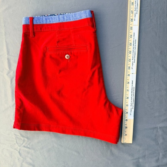 U.S. Polo Assn. Womens Red Chino Shorts Floral Trim Size 10/12 Casual 36W - Picture 7 of 16